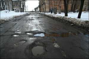 Ремонт дорог в Балаково. Проблема ям и выбоин на дороге